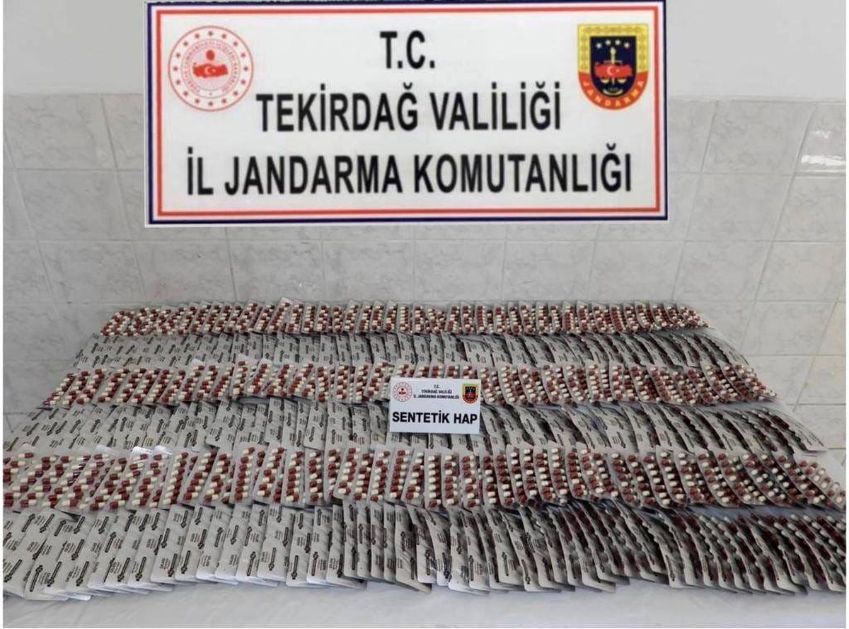 Çorlu\'da 3 Bin 660 Sentetik Hap Ele Geçirildi
