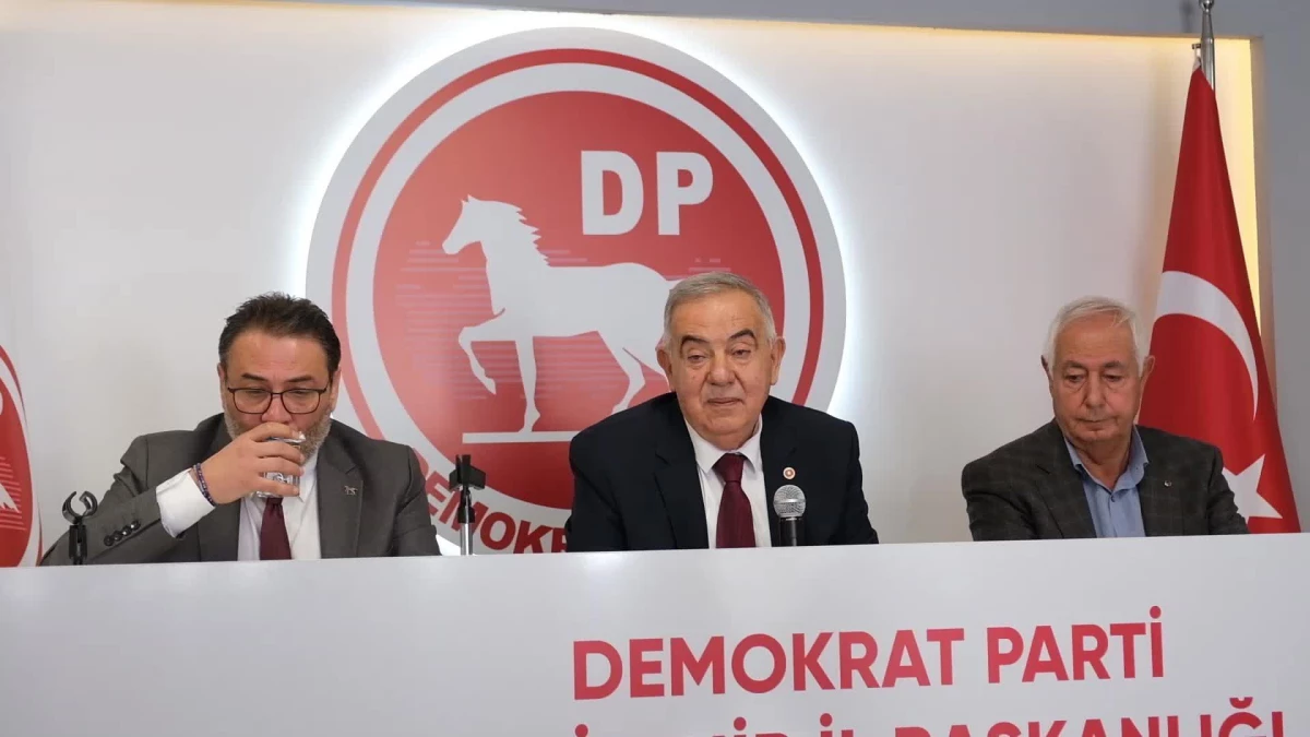 DP İzmir Milletvekili Haydar Altıntaş: \'Bu iktidar insanların yaşama hakkını elinden almıştır\'