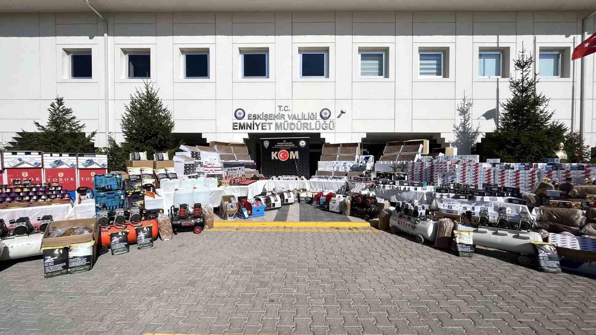 Eskişehir\'de Kaçakçılıkla Mücadele Operasyonları: 18 Operasyonda 21 Şüpheli Hakkında İşlem Yapıldı