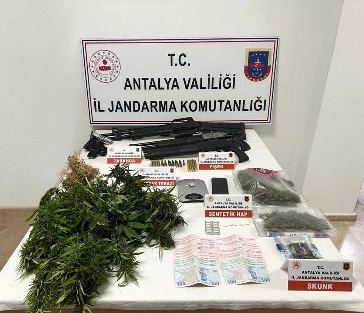 Manavgat\'ta Uyuşturucu Operasyonu: Şüpheli Yakalandı