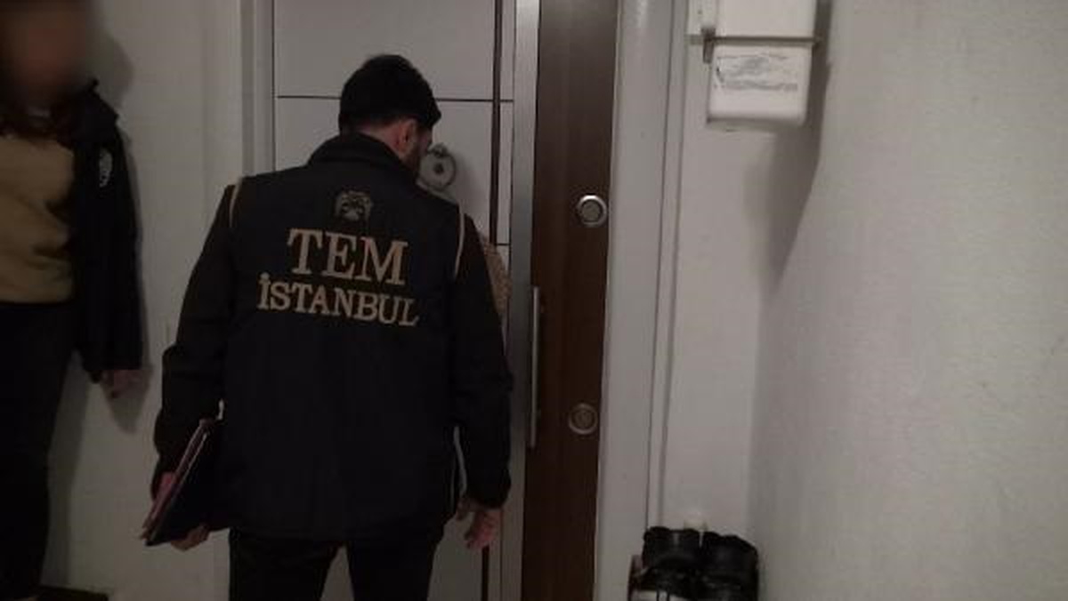 FETÖ\'nün hücre evlerine operasyon: 21 gözaltı
