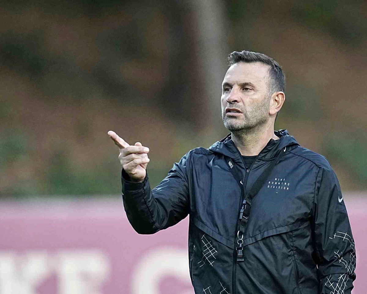 Galatasaray, Beşiktaş maçı için hazırlıklarını tamamladı