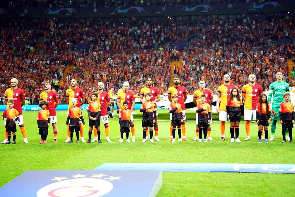 Galatasaray, Beşiktaş\'ı mağlup ederek yenilmezlik serisini sürdürmek istiyor