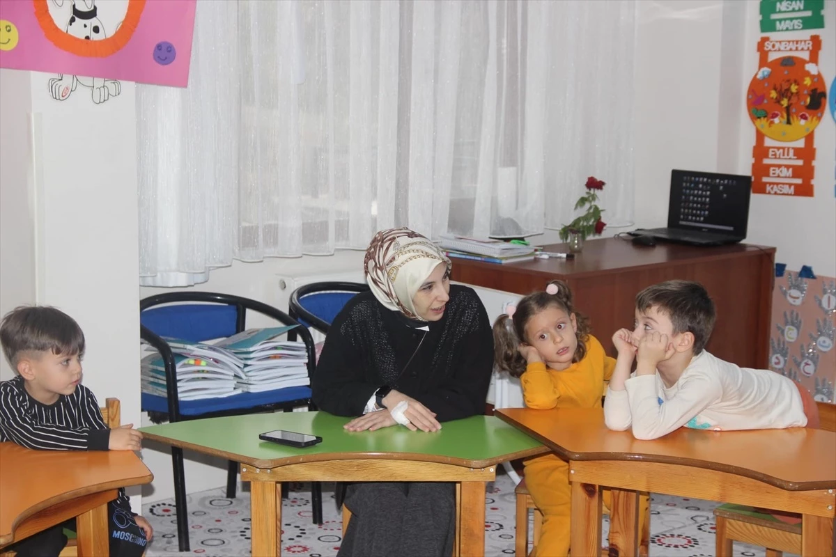 Hamamözü Kaymakamı Şeyma Şendur, Kur\'an kursu ve Atatürk İlkokulu\'nu ziyaret etti