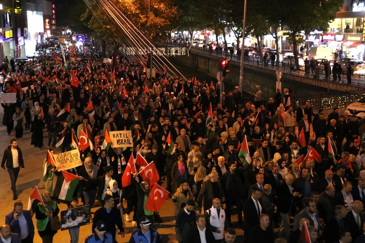 Kastamonu\'da Özgür Filistin Yürüyüşü düzenlendi