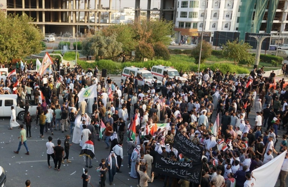 Irak\'ta İsrail\'in Filistin saldırıları protesto edildi