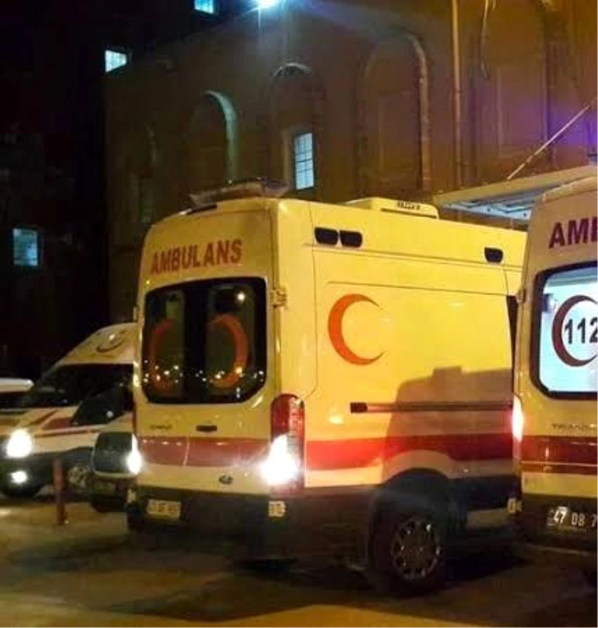 Mardin Derik\'te Akraba Kavgası: Dede ve Torun Yaralandı, 4 Şüpheli Gözaltına Alındı