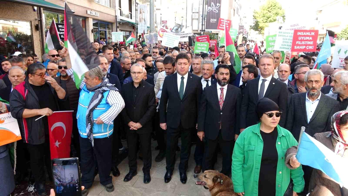 Ordu\'da İsrail\'in Gazze saldırılarına tepki yürüyüşü düzenlendi