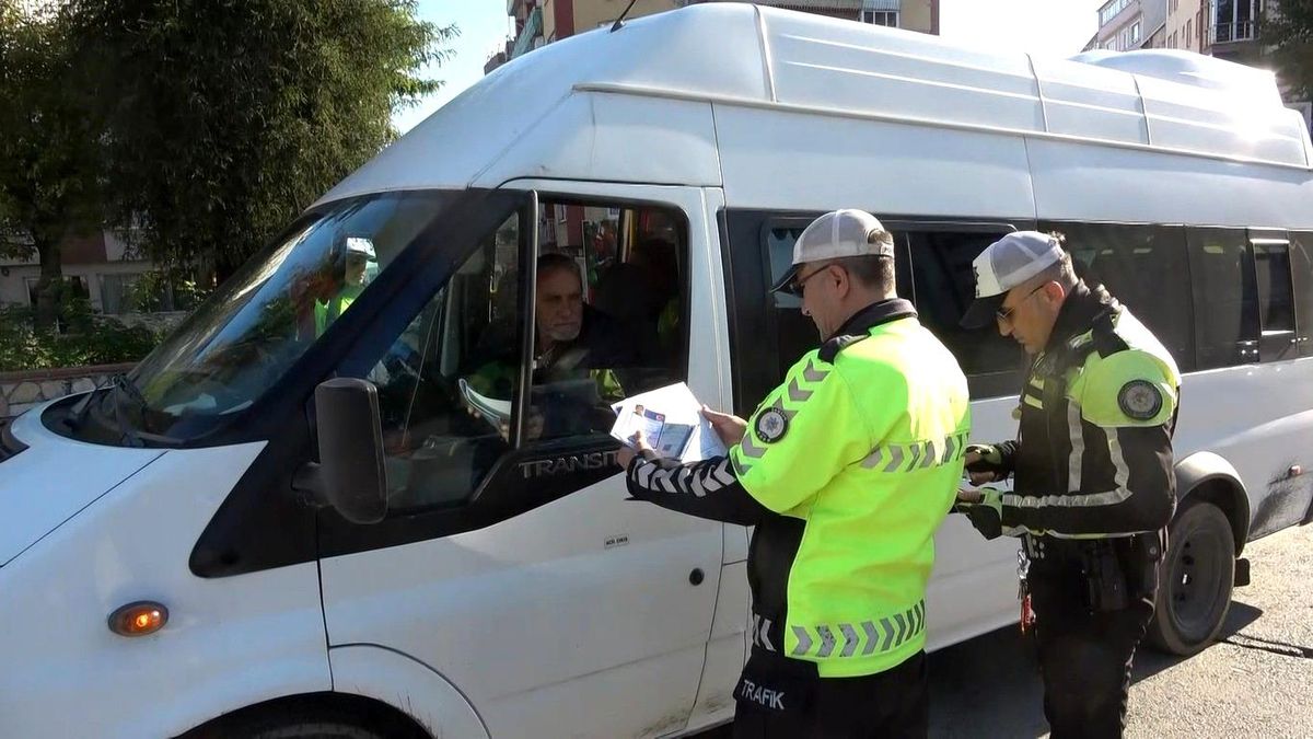 Samsun\'da Okul Servis Araçlarına Denetim: 49 Araça Cezai İşlem Uygulandı