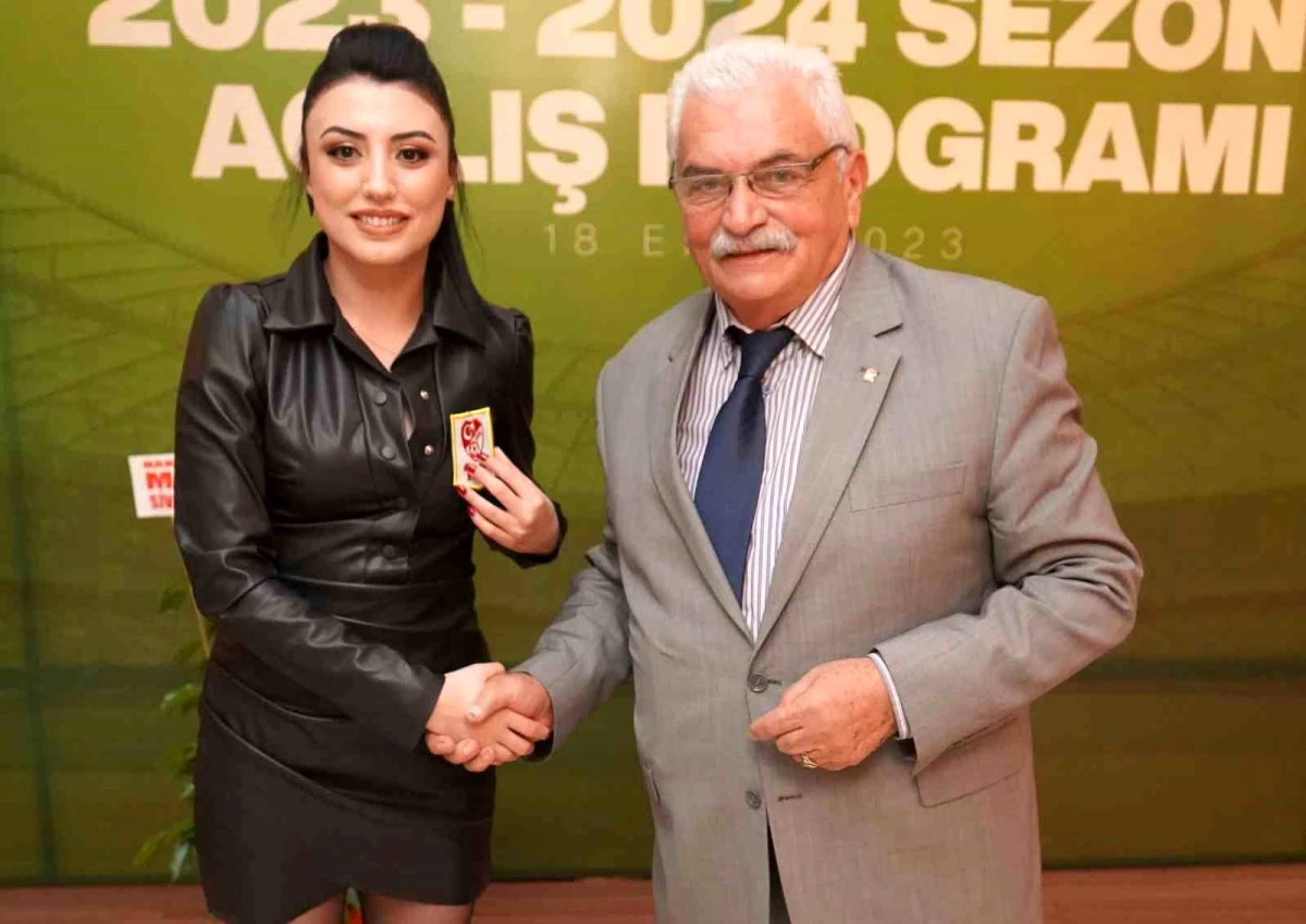 Türkiye Faal Futbol Hakemleri ve Gözlemciler Derneği Sivas Şubesi\'nden 2023-2024 Sezonu Açılış ve Kokart Töreni