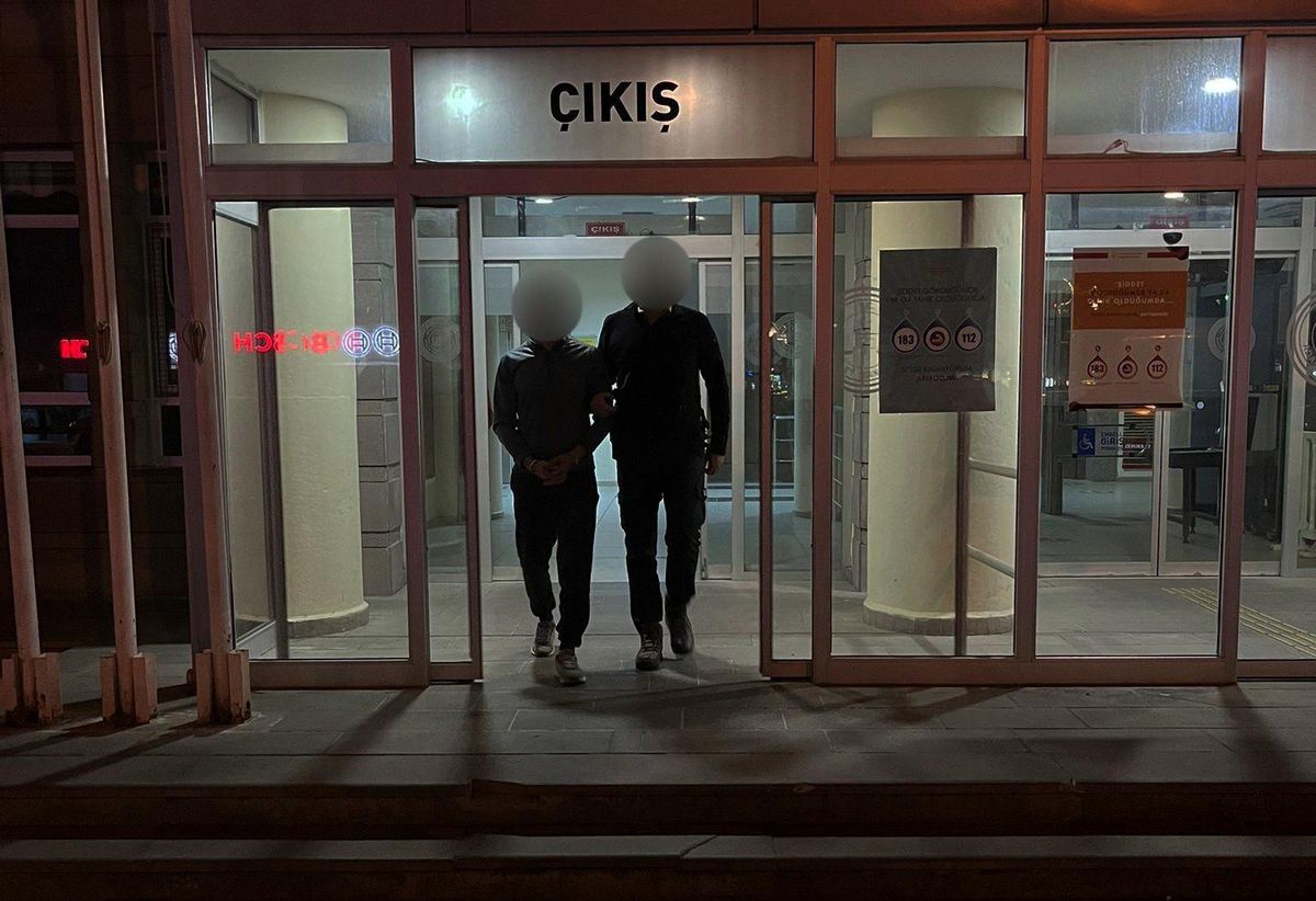 Kuşadası\'nda Hırsızlık Yapan Şüpheli Yakalandı