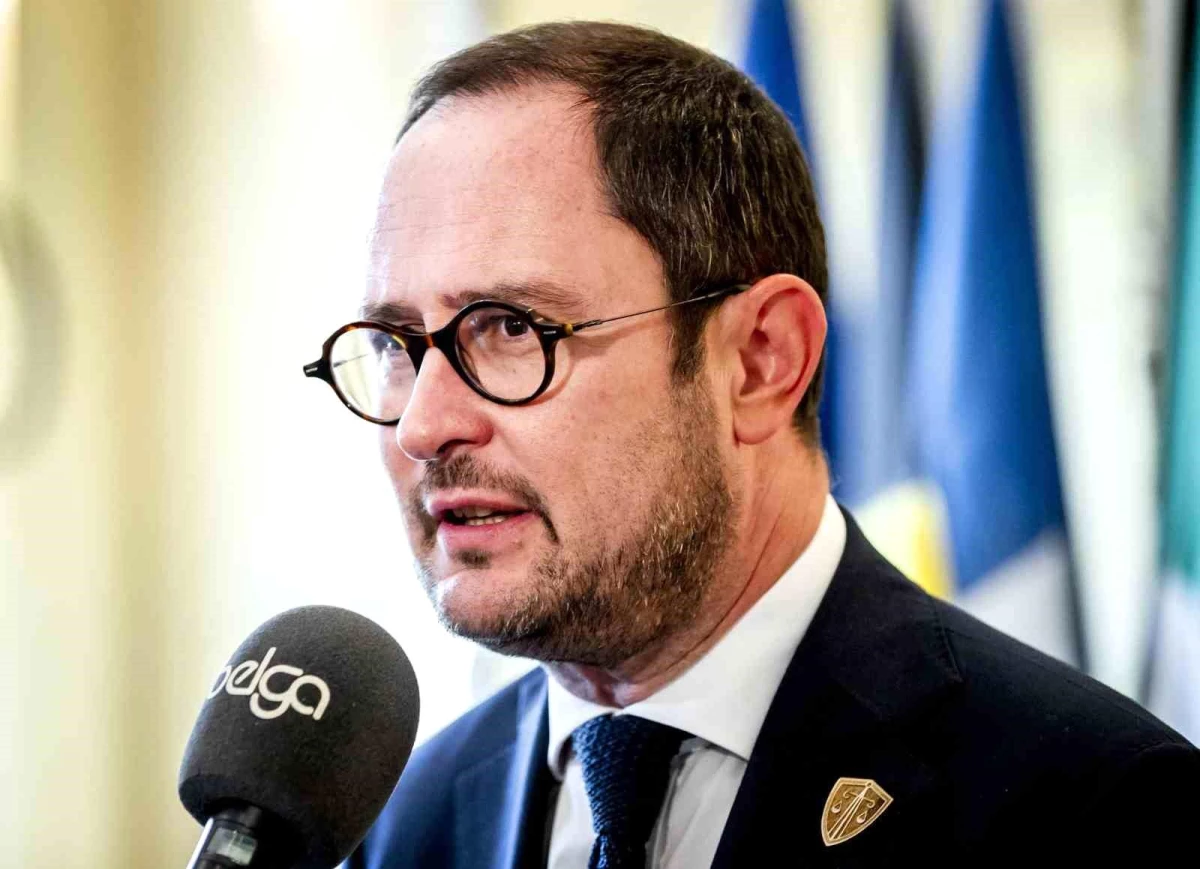 Belçika Adalet Bakanı, İsveçli turistleri öldüren saldırganın iade talebinin işleme alınmaması üzerine istifa etti