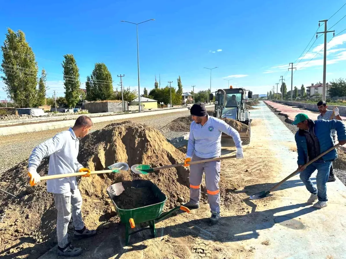 Iğdır\'da Bisiklet ve Yürüyüş Yolu Projeleri Tamamlanıyor