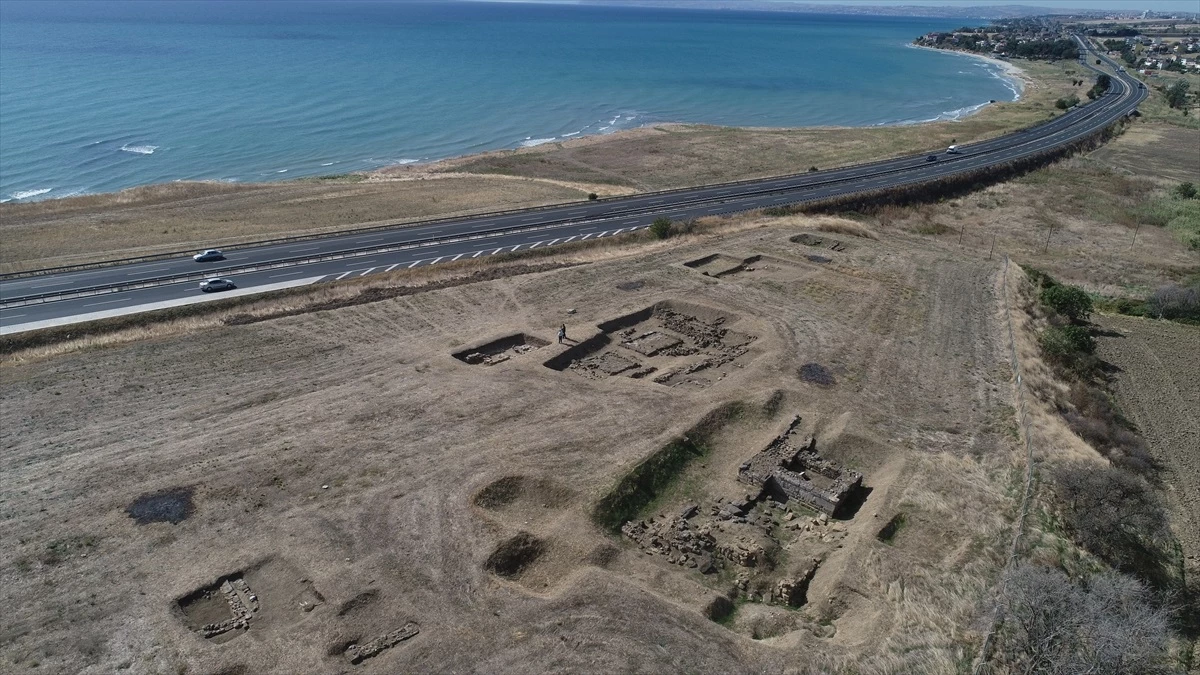 DOSYA HABER/ANTİK KENTLER - Arkeologlar Trakya\'daki medeniyetlerin izlerini kazılarla sürüyor