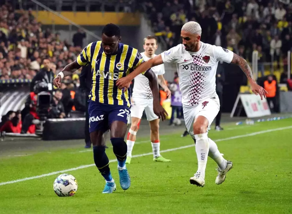 Fenerbahçe, Hatayspor\'u Yenerek Rekor Kırmak İstiyor