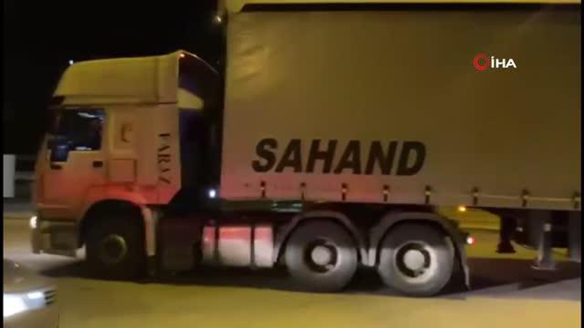 Kocaeli TEM Otoyolunda durdurulan tırda zulalanmış 775 bin uyuşturucu hap ele geçirildi