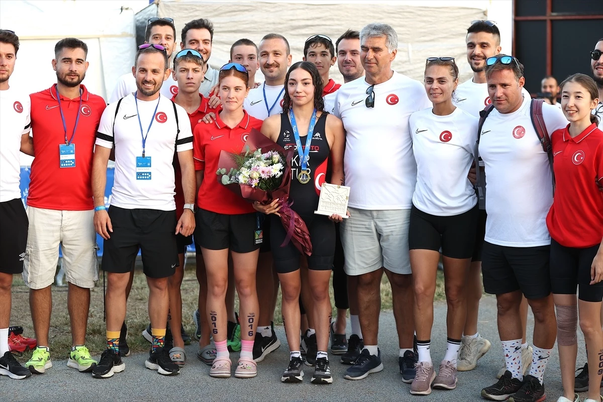 Milli triatlet Selinay Tuğçe Kır Avrupa Triatlon Kupası\'nda şampiyon oldu