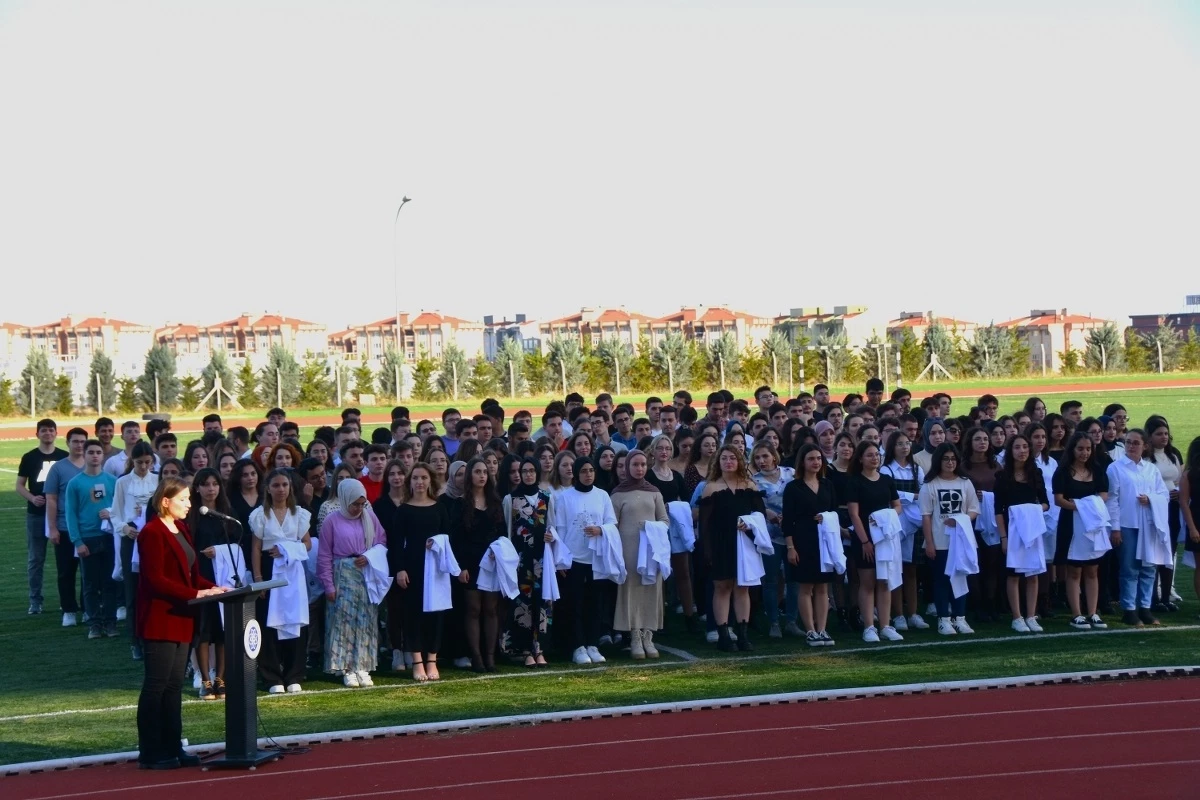 NKÜ Tıp Fakültesi Öğrencileri Beyaz Önlük Giyme Töreni Düzenledi
