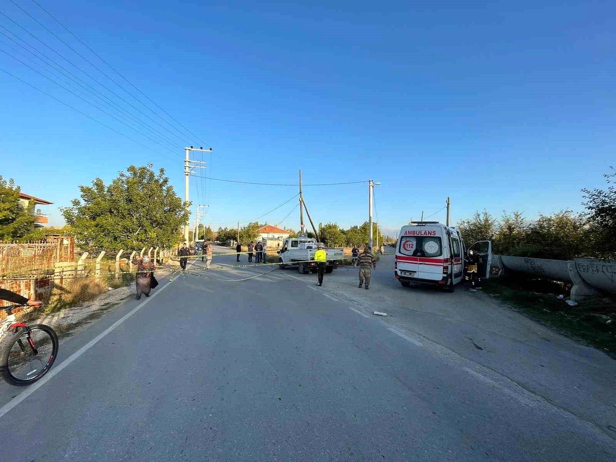Konya\'da Otomobilin Çarptığı Bisiklet Sürücüsü Hayatını Kaybetti