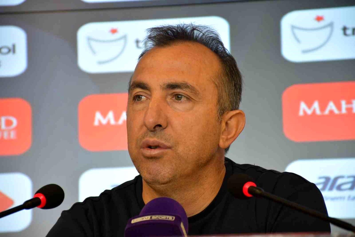 Kayserispor, Çaykur Rizespor\'u 3-1 mağlup ederek sezonun ilk galibiyetini aldı