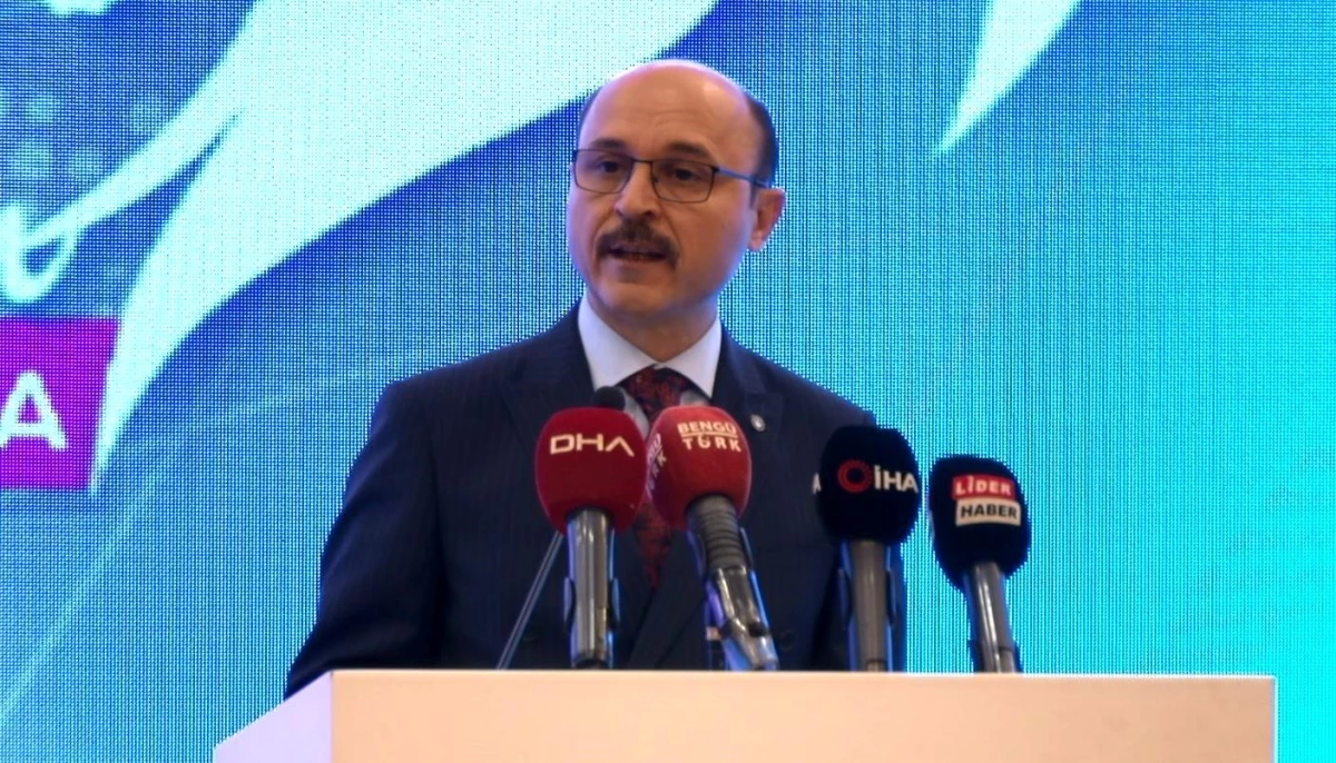 Türk Eğitim-Sen Genel Başkanı Geylan: "Bıkmadan, usanmadan fikri, vicdanı hür nesiller yetiştirmeye devam edeceğiz"