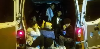 Çanakkale'de 34 kaçak göçmen ve 2 organizatör yakalandı