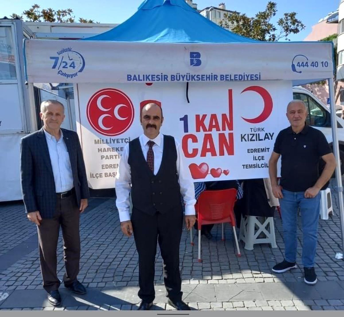 MHP Edremit İlçe Teşkilatı\'nın Kan Bağış Kampanyası Yoğun İlgi Gördü