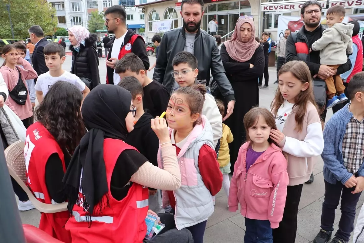 Havza\'da çocuklara oyun şenliği düzenlendi