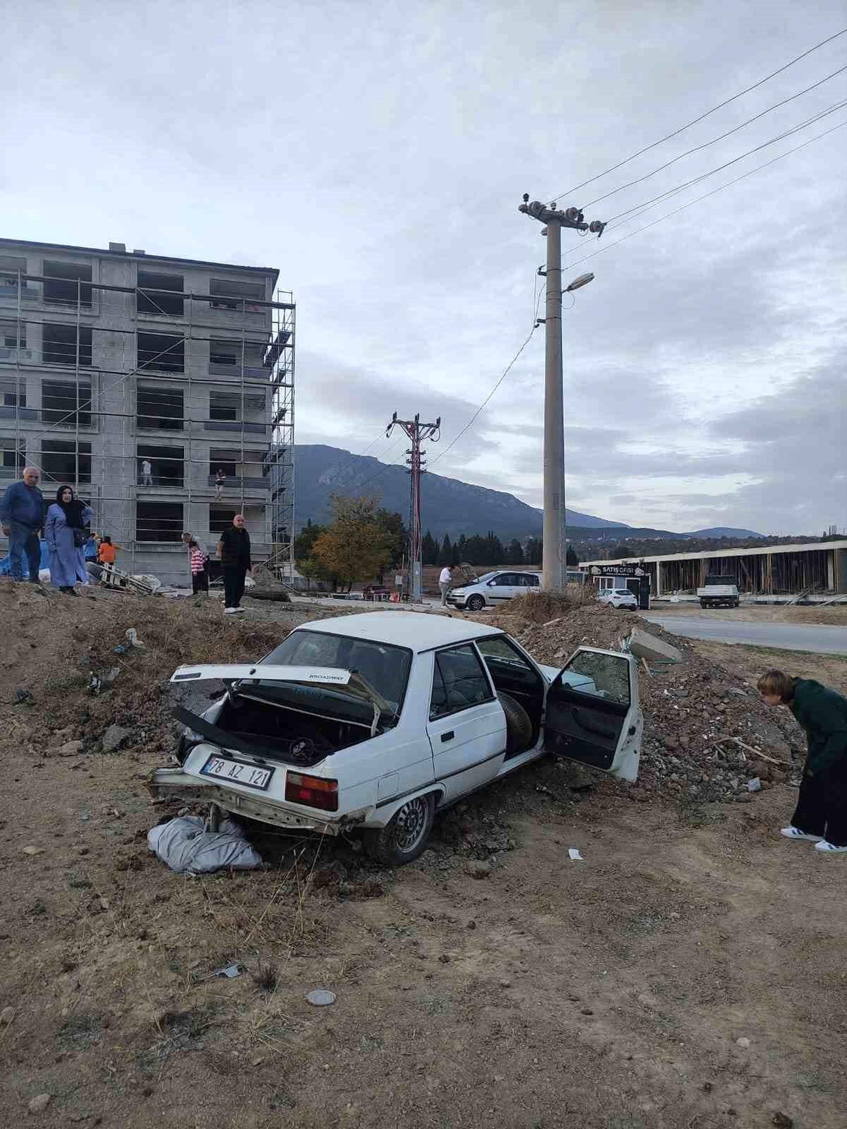 Karabük\'te Trafik Kazası: 2 Kişi Yaralandı