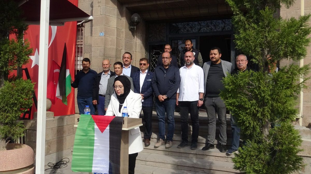 Afyonkarahisar\'da Filistin\'e Destek Mitingi Düzenlendi