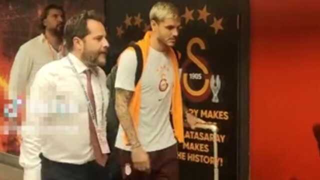 Stadyumdan sekerek ayrılmıştı! Galatasaray'dan Mauro Icardi açıklaması geldi Stadyumdan sekerek ayrılmıştı! Galatasaray'dan Mauro Icardi açıklaması geldi