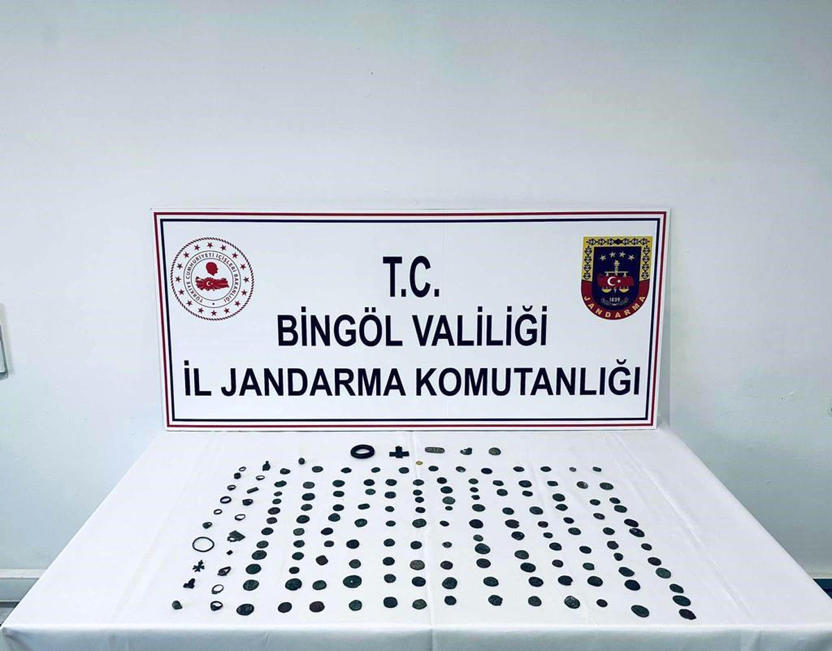 Bingöl\'de 160 Adet Tarihi Eser Ele Geçirildi