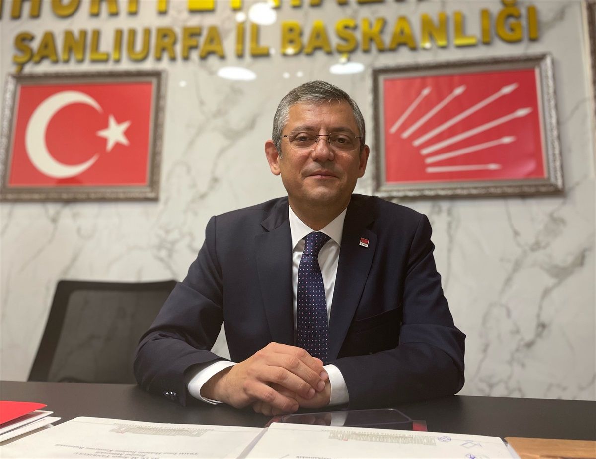 CHP Grup Başkanı Özgür Özel, Genel Başkanlığa Adaylığını Açıkladı