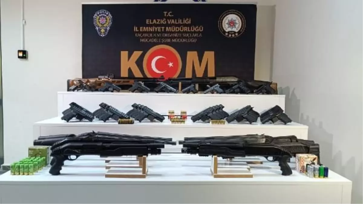 Elazığ'da Silah Kaçakçılığı Operasyonu: 26 Kurusıkı, 37 Tabanca ve 15 Tüfek Ele Geçirildi