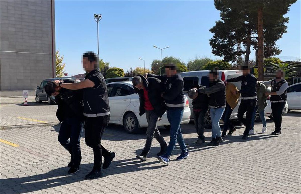 Erzincan\'da Narkogüç Operasyonunda 4 Şüpheli Tutuklandı