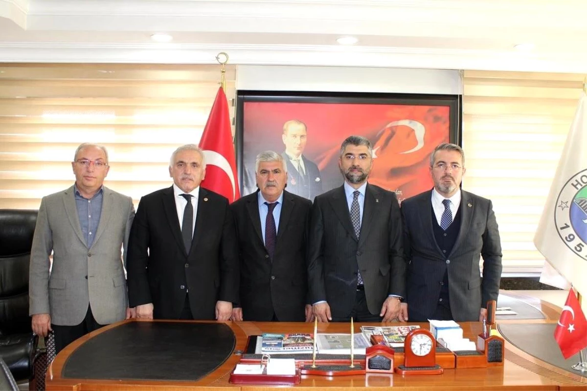 Horasan Belediye Başkanı Abdülkadir Aydın\'ın istifasının ardından Daştan Bingöl seçildi
