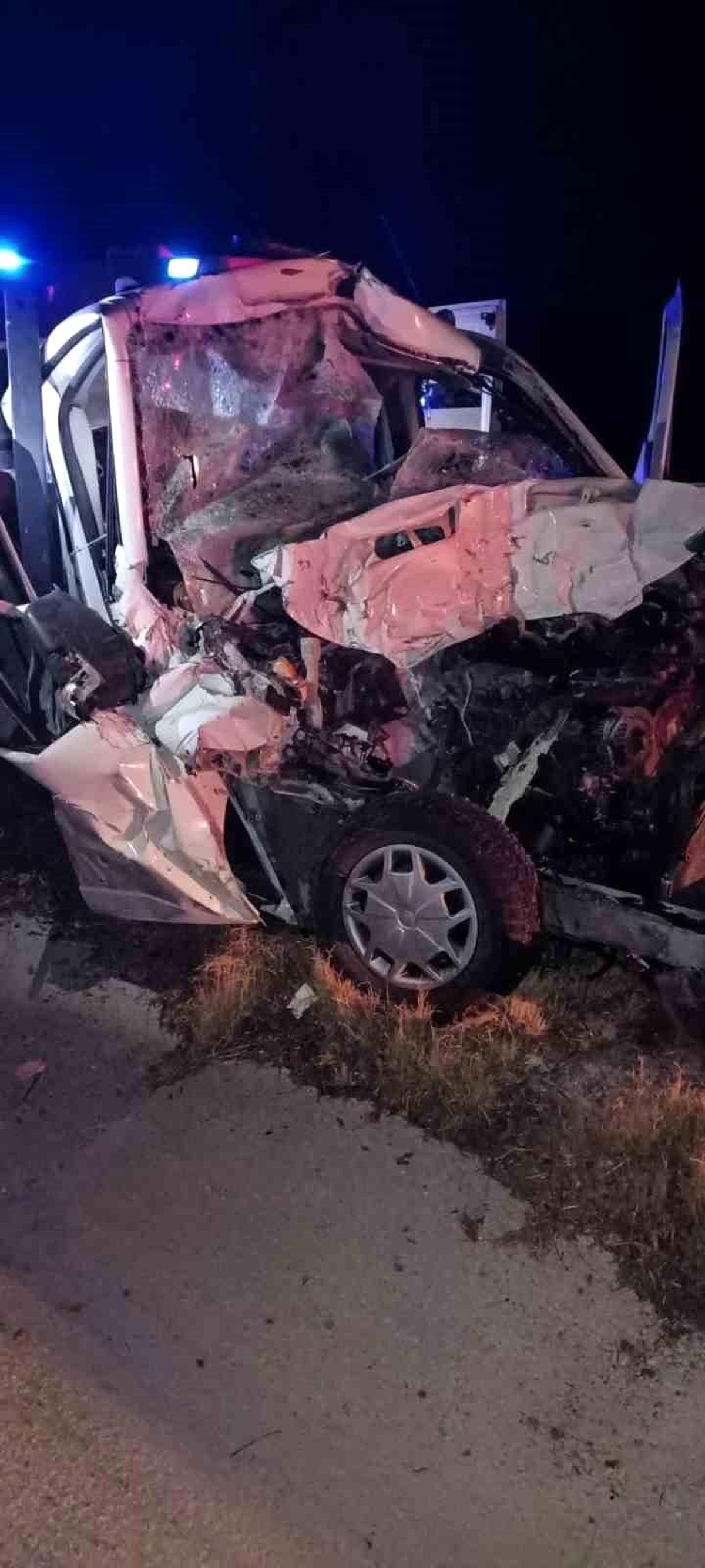 Kırşehir\'de Kamyonetin Kamyona Arkadan Çarpması Sonucu 2 Kişi Öldü