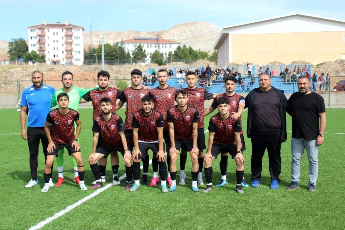 Altındağ Akkışlaspor, evinde Belsinspor\'u 4-2 yenerek ilk galibiyetini aldı