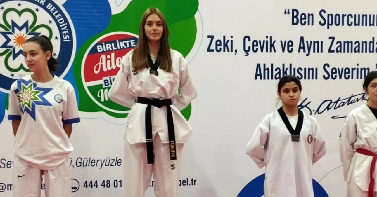 Köyceğiz Taekwondo Sporcuları 14 Madalya Kazanarak Rekor Kırdı