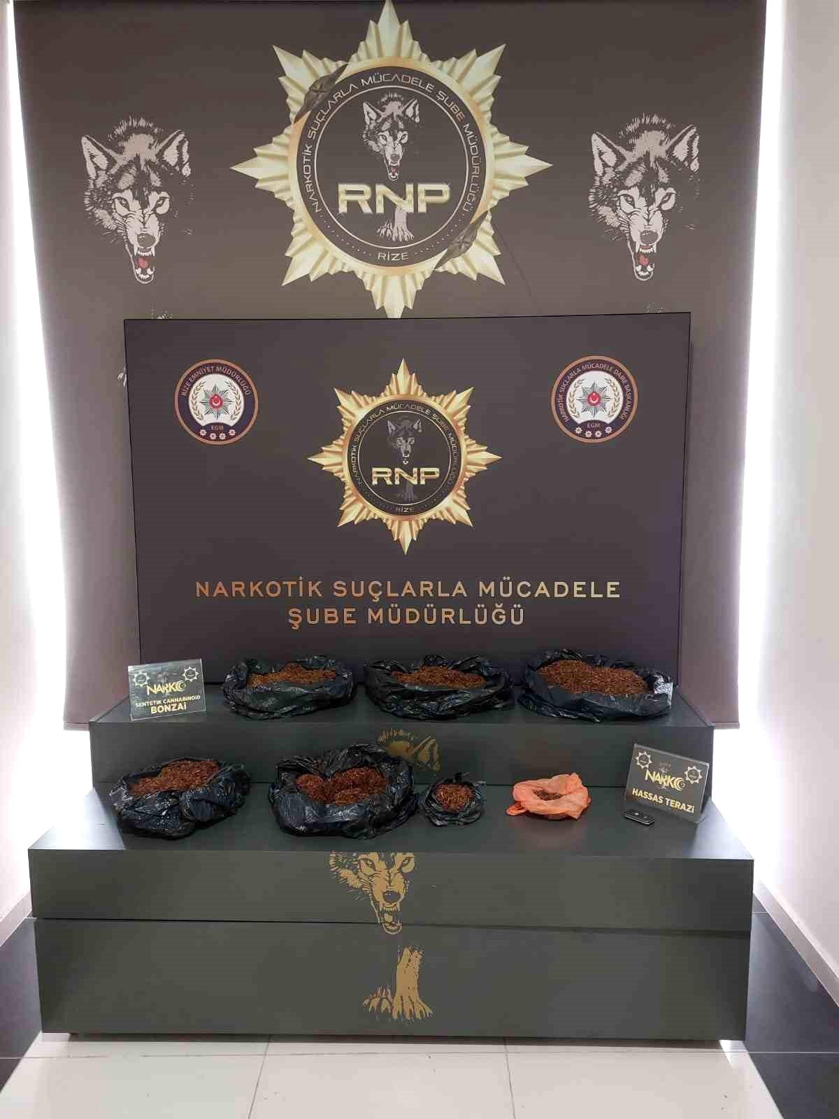 Rize\'de 5 Kilo Bonzai Ele Geçirildi, 2 Kişi Tutuklandı