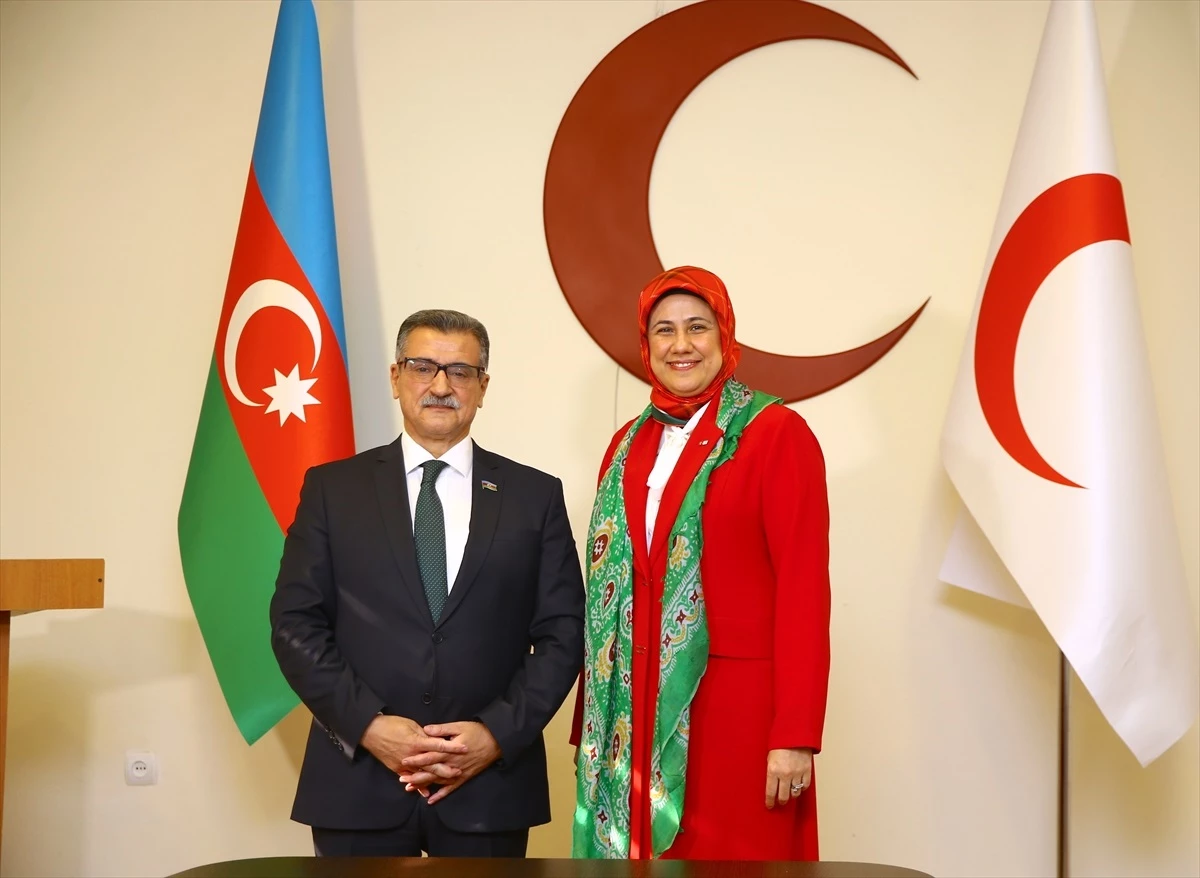 Türk Kızılay Genel Başkanı Yılmaz, Azerbaycan\'la işbirliklerini artıracaklarını bildirdi
