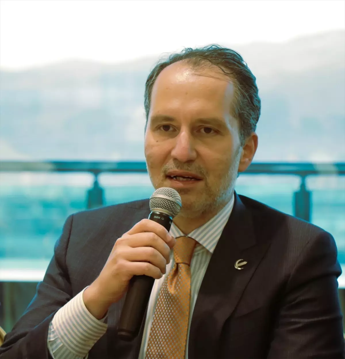 Fatih Erbakan: Dışa bağımlılık Türkiye\'yi güçsüz ve etkisiz kılıyor