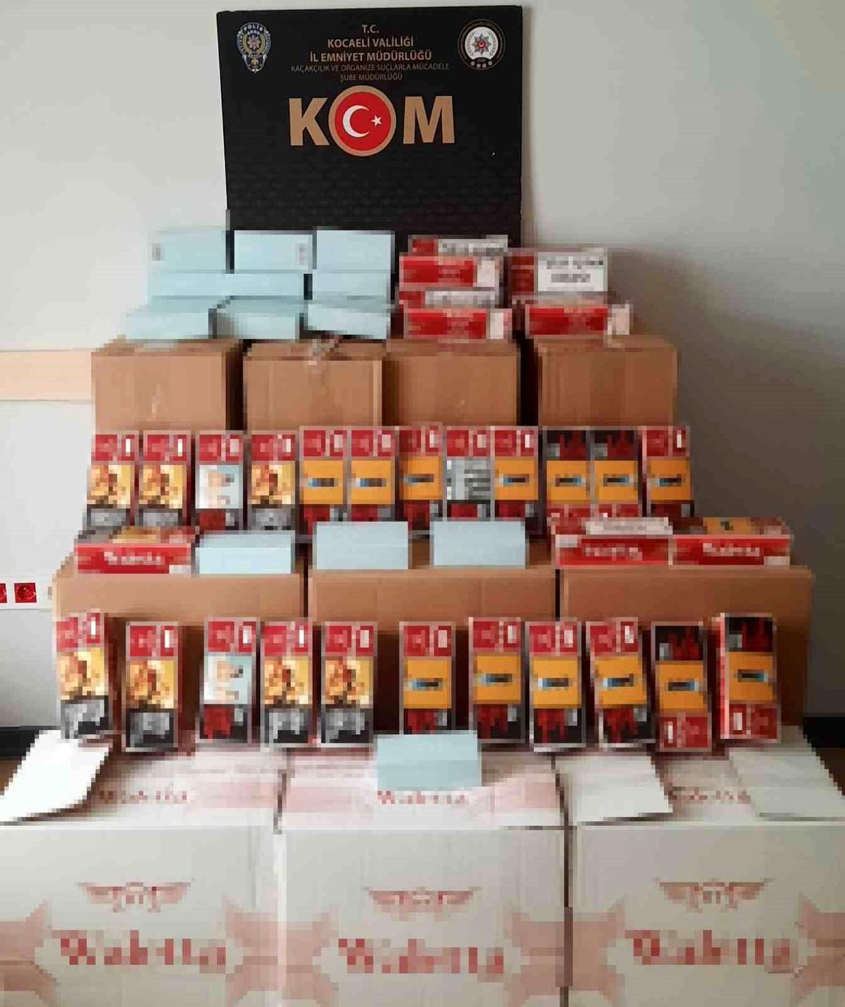 Kocaeli\'de 130 Bin Gümrük Kaçağı Makaron Ele Geçirildi