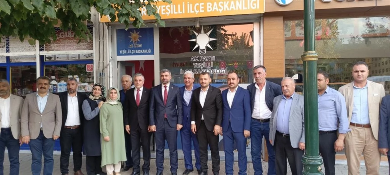 AK Parti Heyeti Mardin\'deki İlçelerde Ziyaretler Gerçekleştirdi
