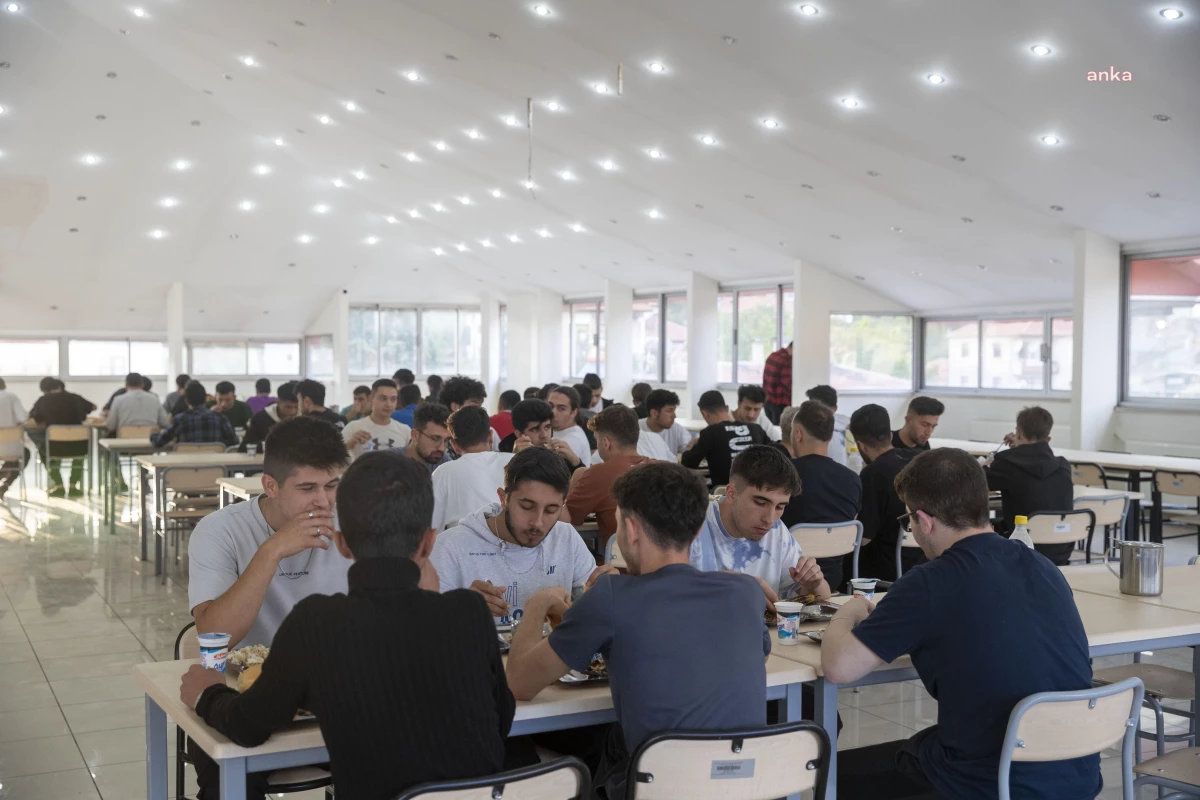 Antalya Büyükşehir Belediyesi Elmalı\'da Öğrenci Yurdu Açtı