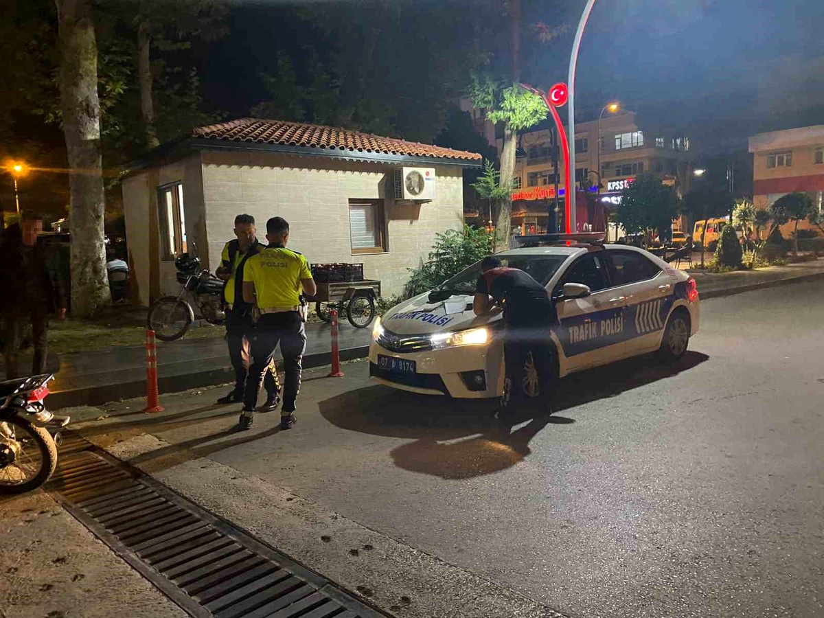 Serik\'te eksik belgeleri nedeniyle kaçan motosiklet sürücüsü yakalandı