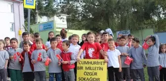 Asarcık'ta Cumhuriyet Koşusu düzenlendi