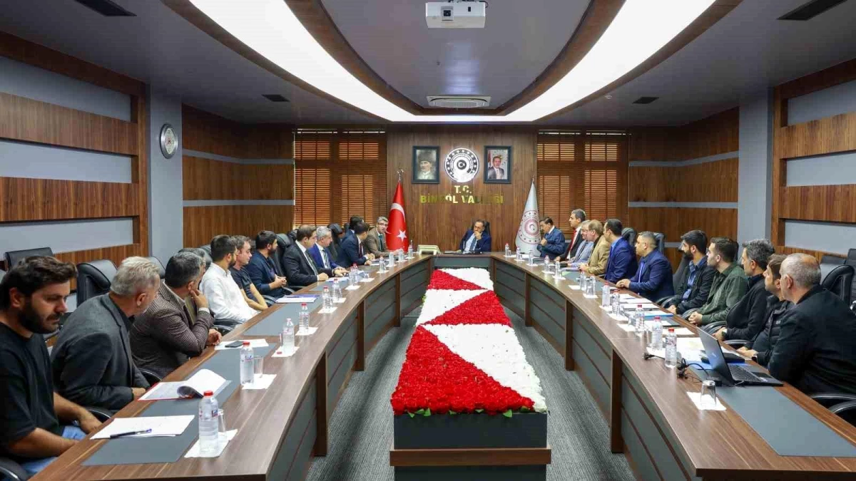 Bingöl Valisi Ahmet Hamdi Usta Başkanlığında AFAD Değerlendirme Toplantısı Yapıldı