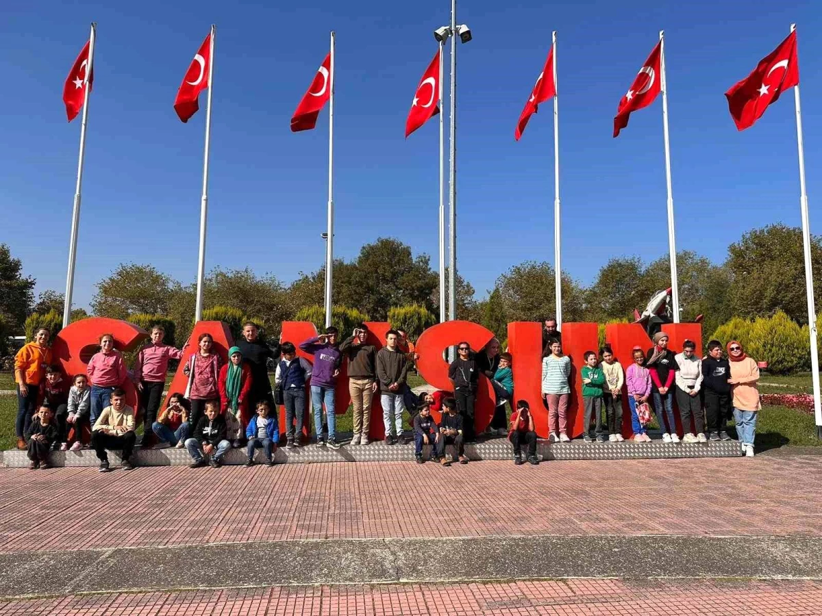 Samsun Büyükşehir Belediyesi, özel gereksinimli öğrencilere gezi turları düzenliyor