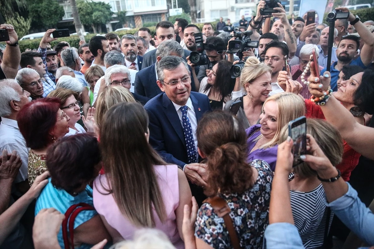 CHP Genel Başkan Adayı Özgür Özel, Partiyi Yönetecek Kadroları Seçeceklerini Açıkladı